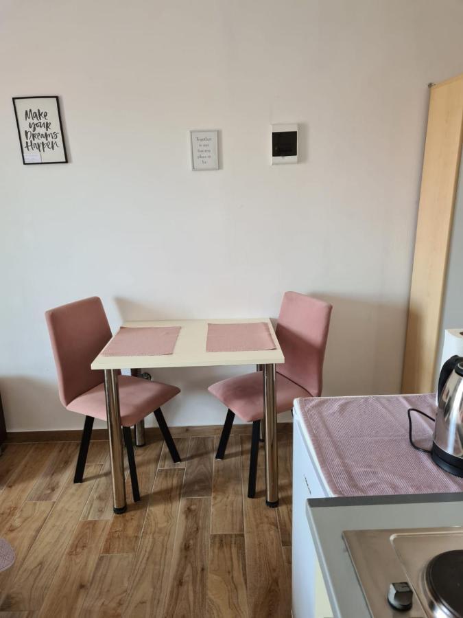 Appartamento Milka Zara Esterno foto