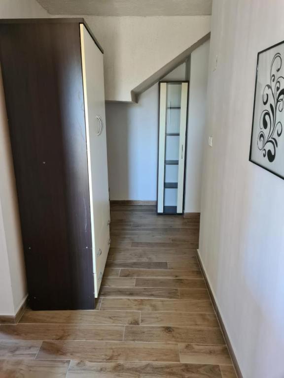 Appartamento Milka Zara Esterno foto